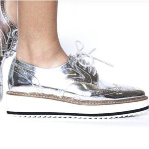 SHELLYS LONDON EMMA PLATFORM OXFORD (SIZE 7 1/2)